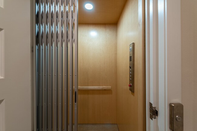 Foto del edificio - 4007 Manifest Ln