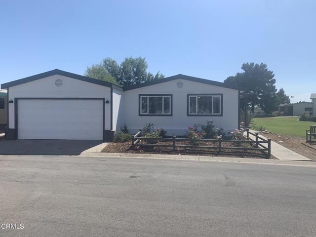 Building Photo - 80 Poinsettia Gardens Dr