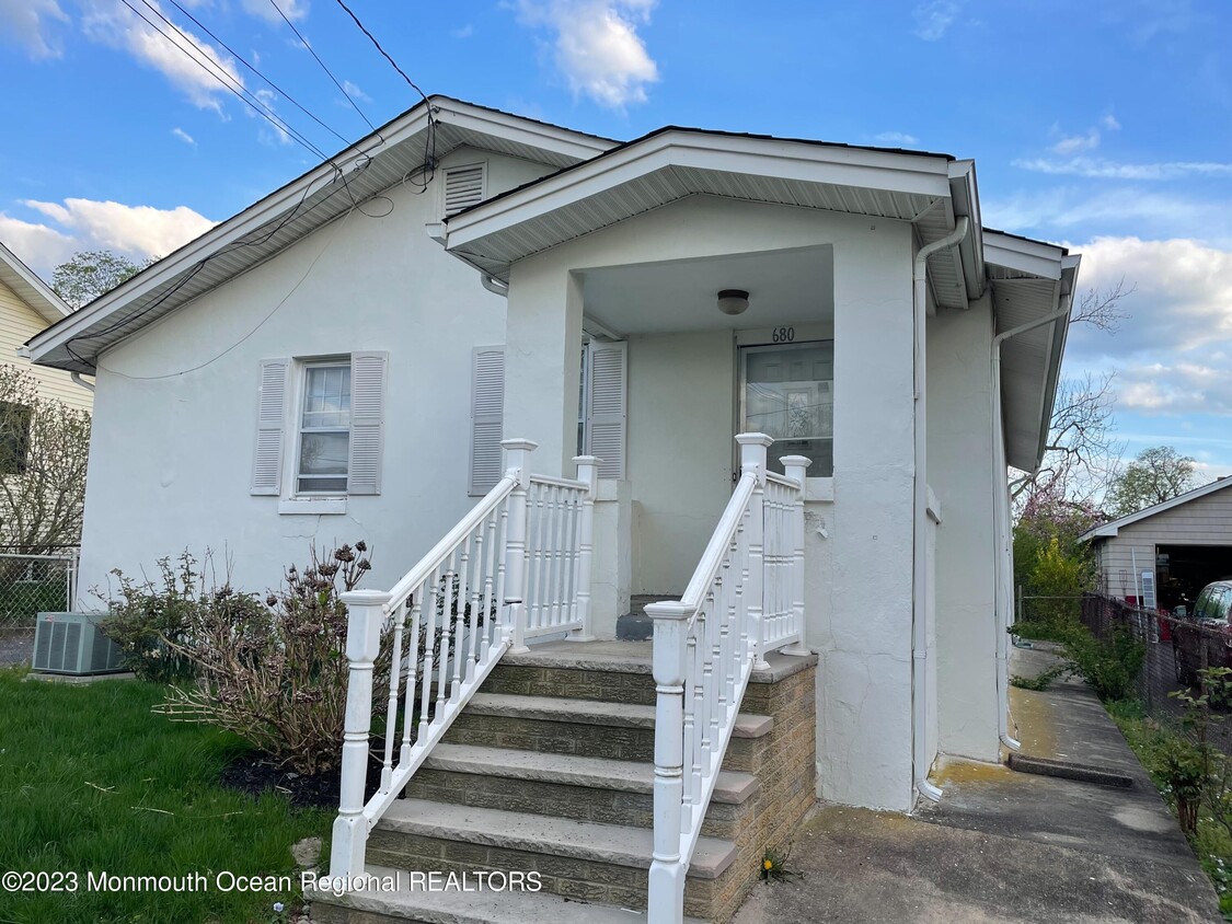 680 Art St, Long Branch, NJ 07740 House for Rent in Long Branch, NJ