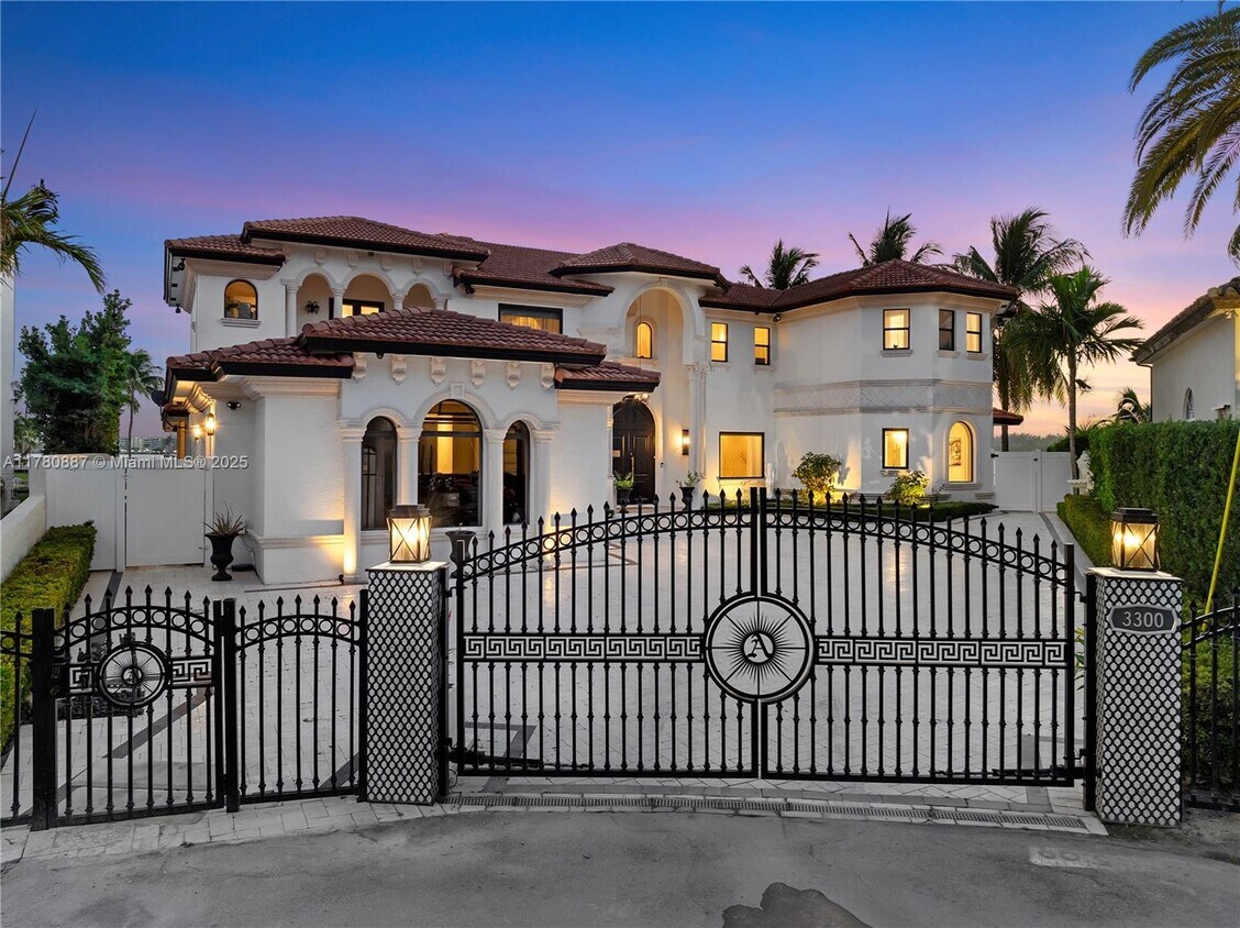 Foto principal - 3300 NE 171st St