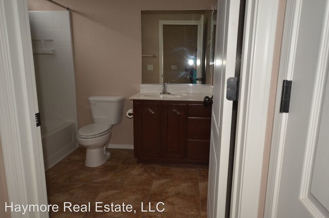 Foto del edificio - 4428 Big Bend St