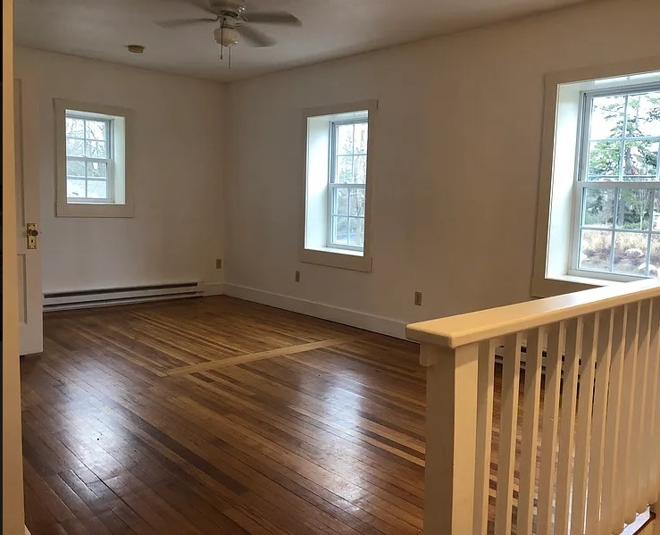 Primary Photo - 110 N Dotger Ave