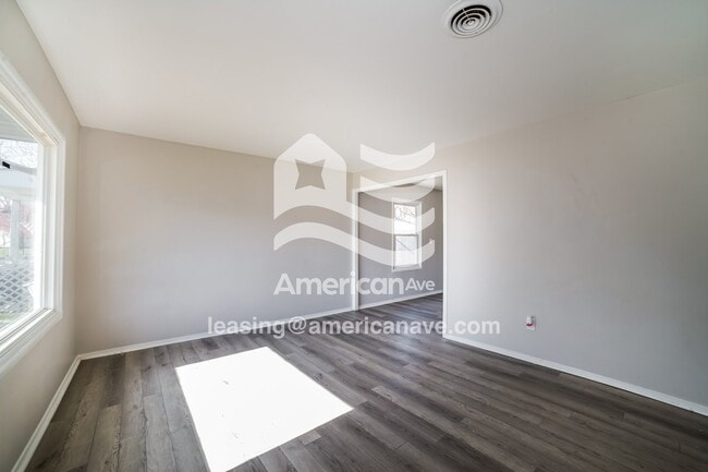 Building Photo - 1609 Koch St