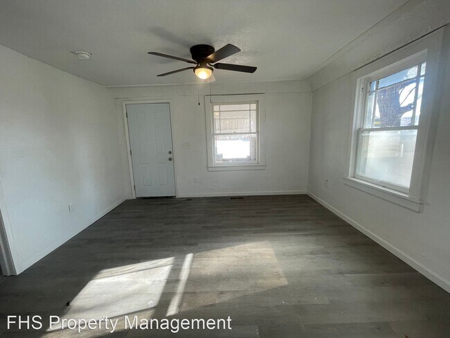 Foto del edificio - 3 br, 2 bath House - 1523 N Main