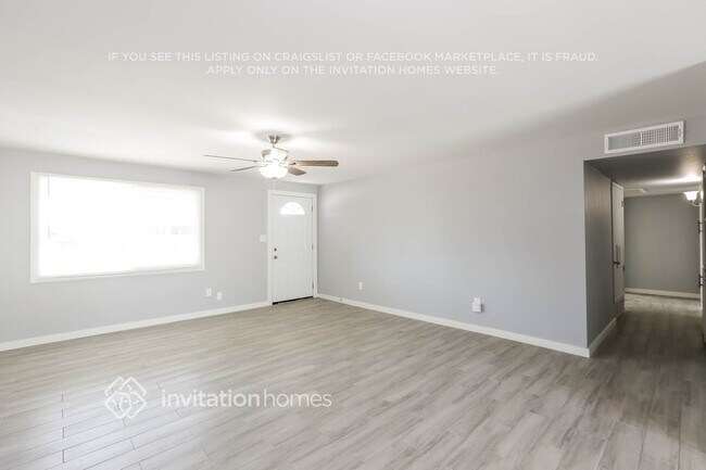 Foto del edificio - 6542 W Granada Rd