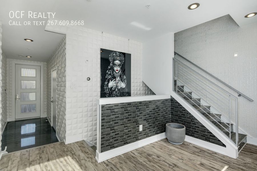 Foto principal - Furnished NoLibs Home
