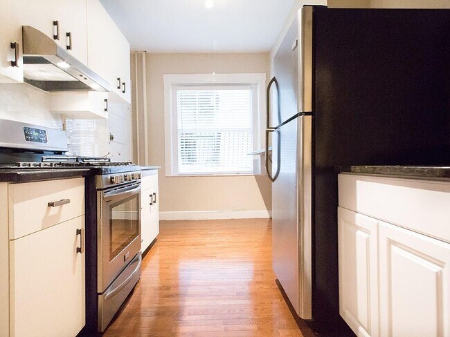 Las imágenes son muestras representativas de la unidad anunciada. En algunos casos, las unidades reales que visita... - 195 Winthrop Rd