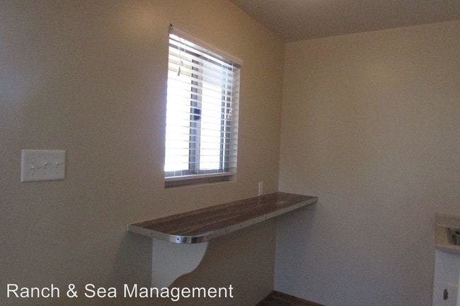 Foto del edificio - 819 N Pacific St