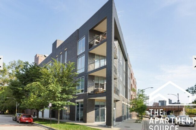 Foto del edificio - 2348 N Lister Ave