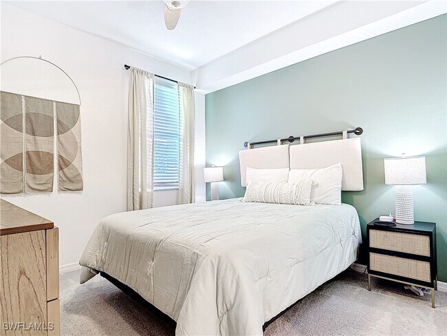 Foto del edificio - 15903 Grassland Ln