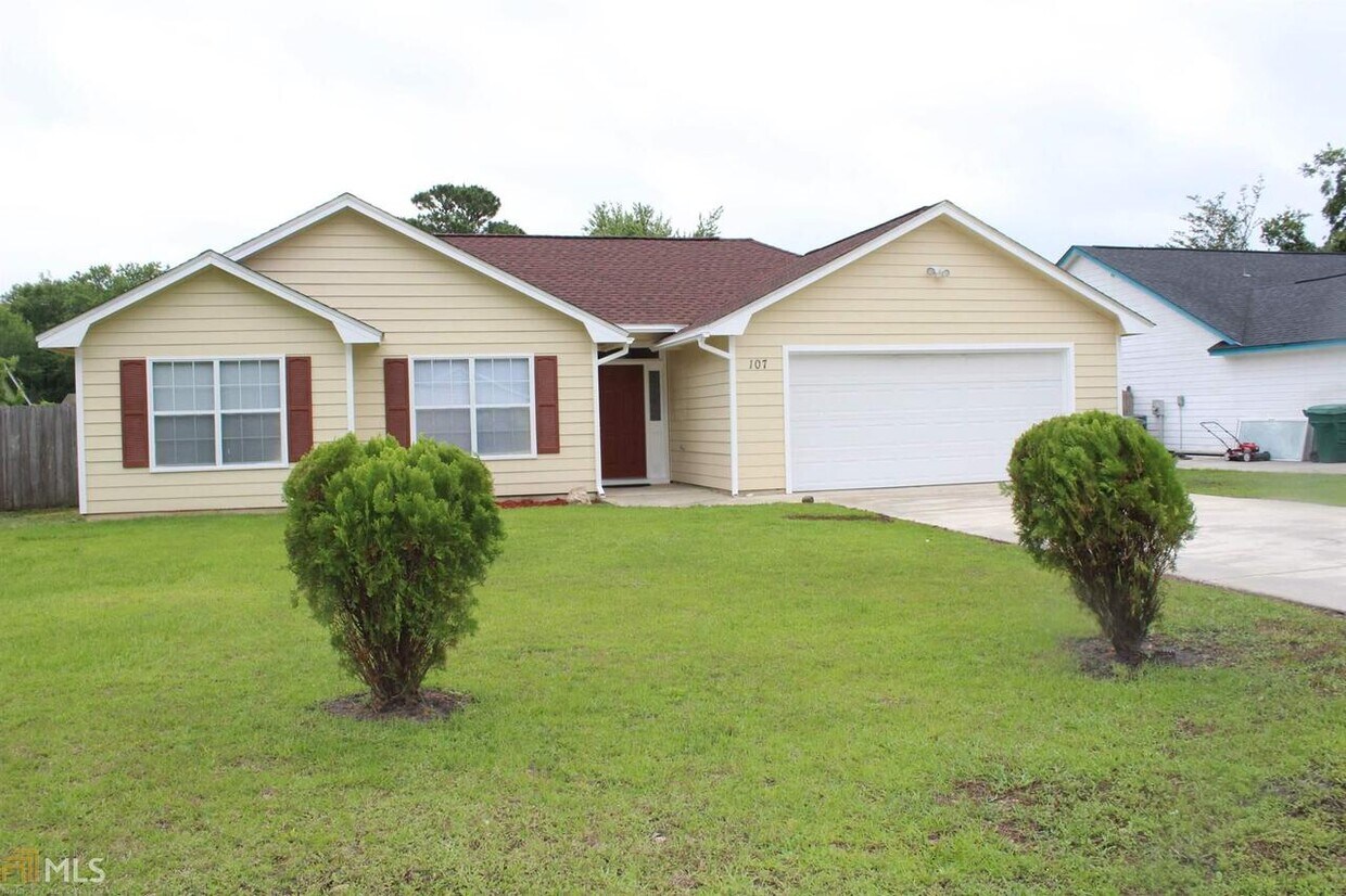 Foto principal - 107 Lake Wellington Dr