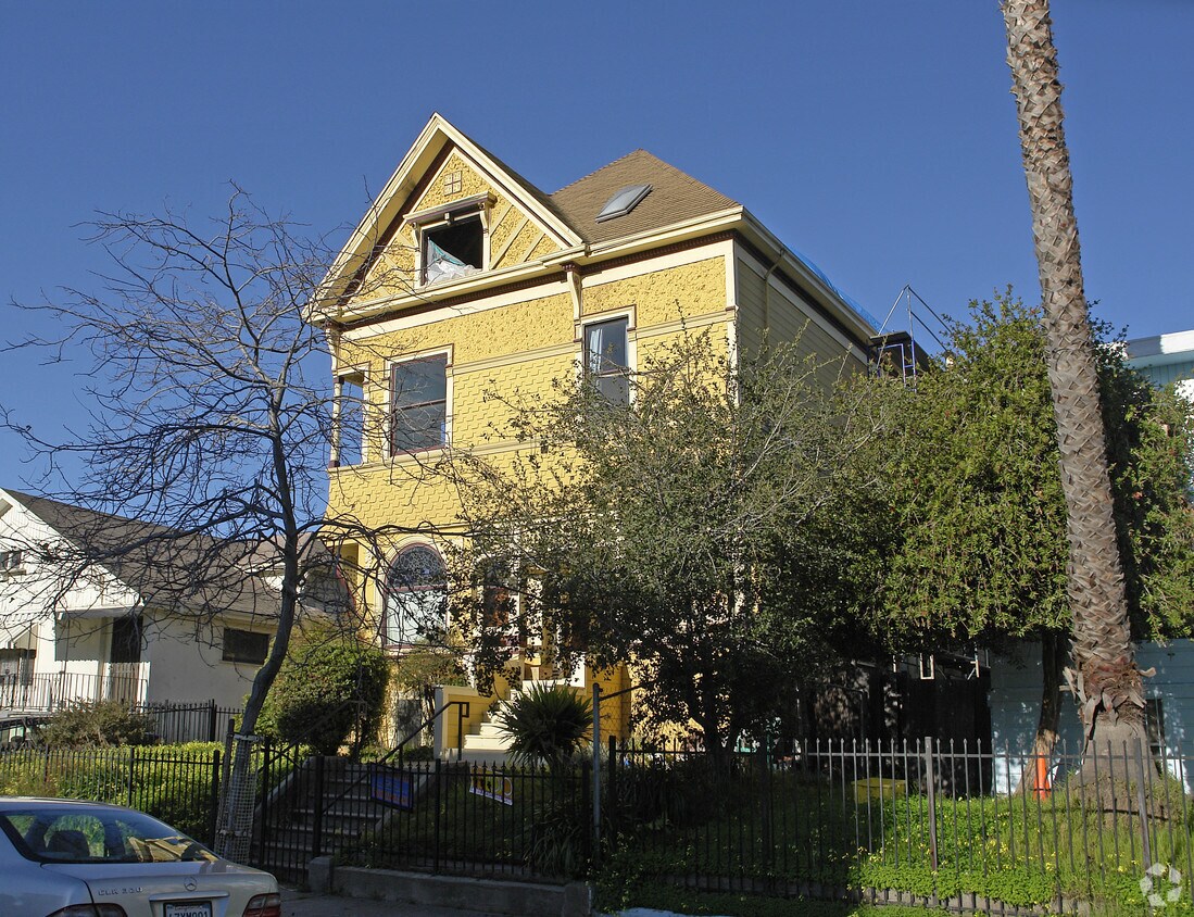 Foto del edificio - 1629-1633 Myrtle St