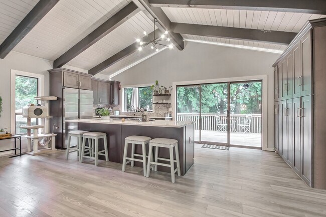 Foto del edificio - Stunning Home in Lake Stevens