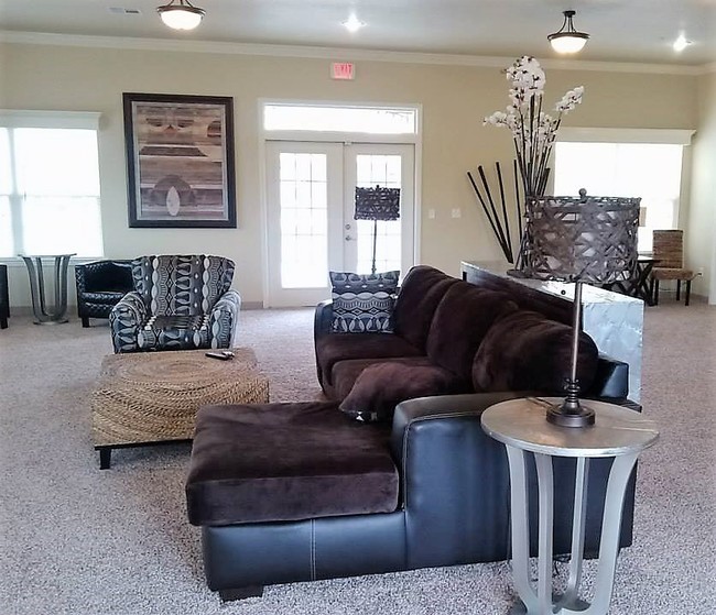 Foto del edificio - Placid Hills Senior Living