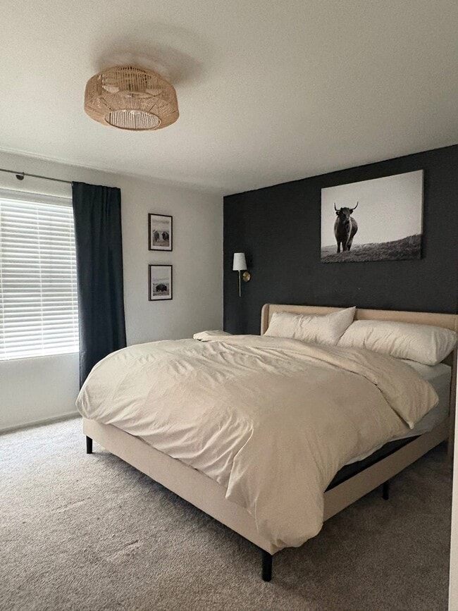 Photo - 5028 Eaglewood Ln House