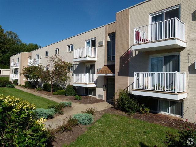 Primary Photo - Glen Valley Apartments