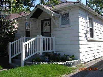 Photo principale - 367 Kipling Ave