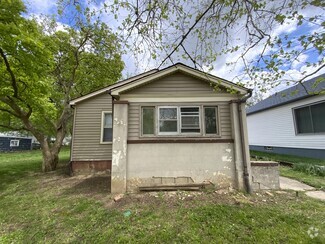Building Photo - 305 N Bowman Ave