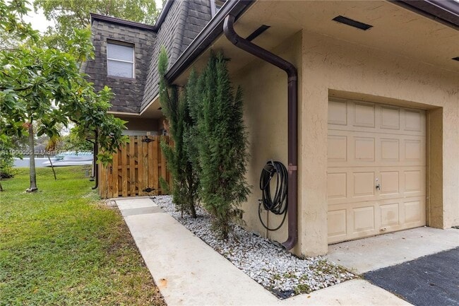 Photo - 14237 SW 94th Cir Ln Townhome