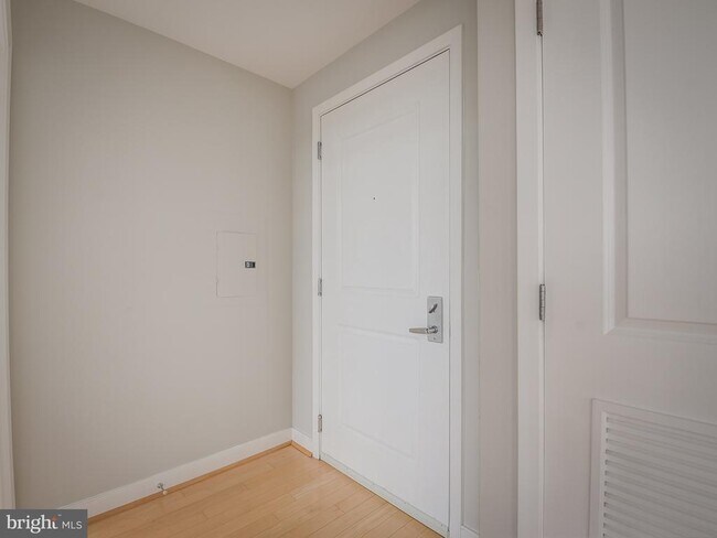 Foto del edificio - 820 N Pollard St