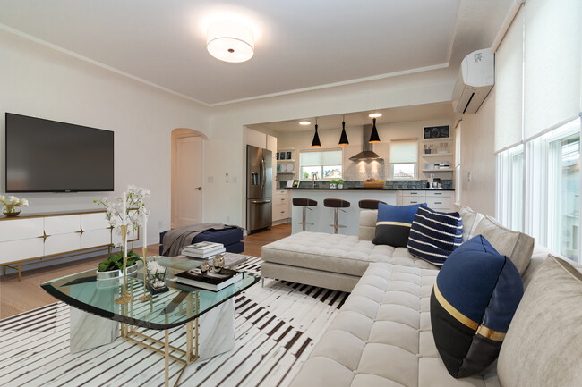 Sala de estar - 166 Park Ave