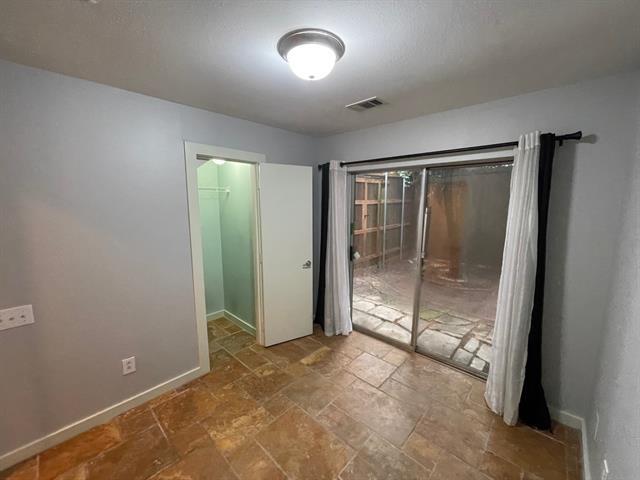Foto del edificio - 3805 San Jacinto St