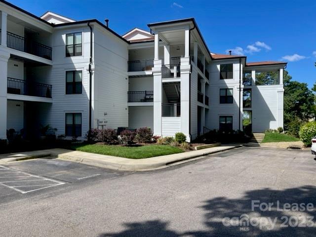 Building Photo - 17811 Half Moon Ln