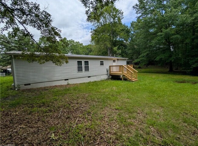 Foto del edificio - 344 Wilshire Dr