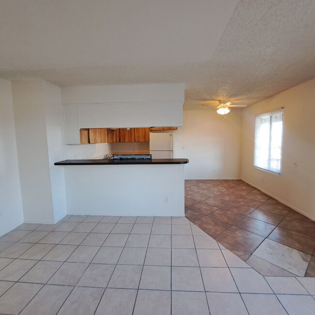 Foto del edificio - 6975 Dunsbach Way