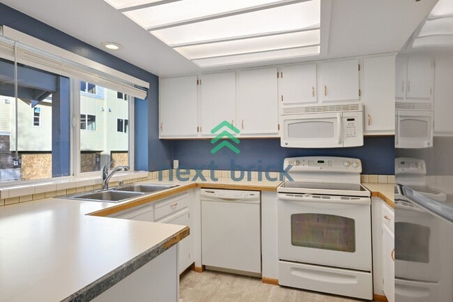 Photo - 2 Bedroom, 2 Bathroom Condominium Available for Rent