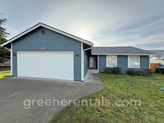 Foto del edificio - 3BR/2BA Rambler with 2-Car Garage in Yelm!