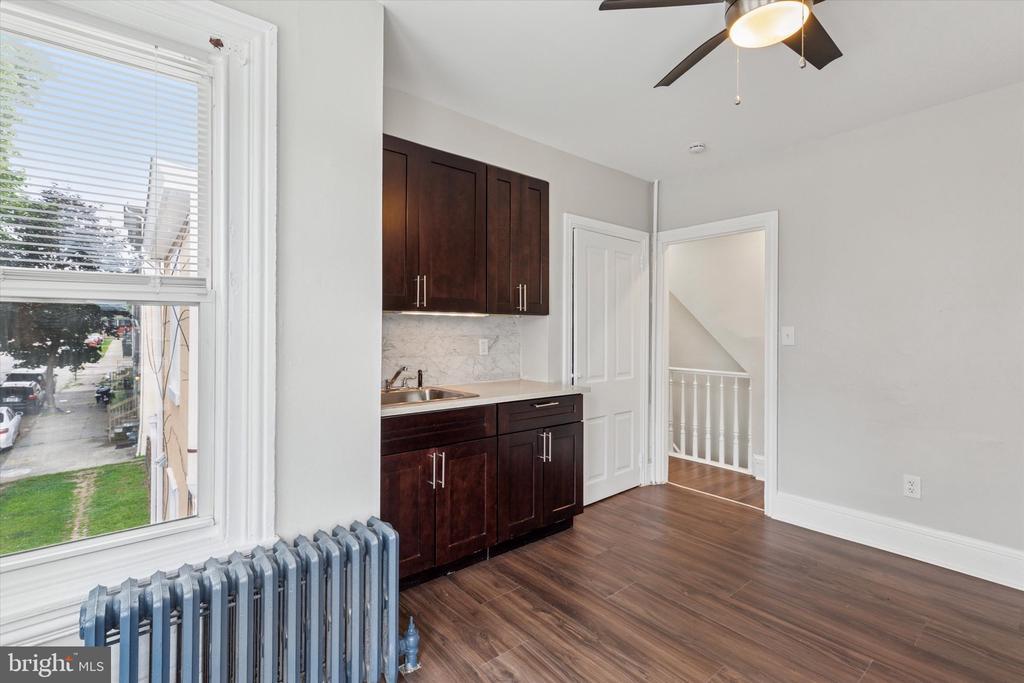 Foto principal - 731 W Lafayette St