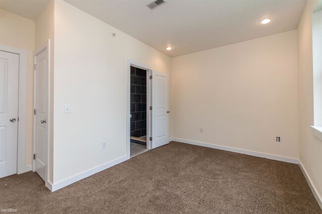 Foto del edificio - 4 br, 4 bath Duplex - 1614 N SYDENHAM ST U...