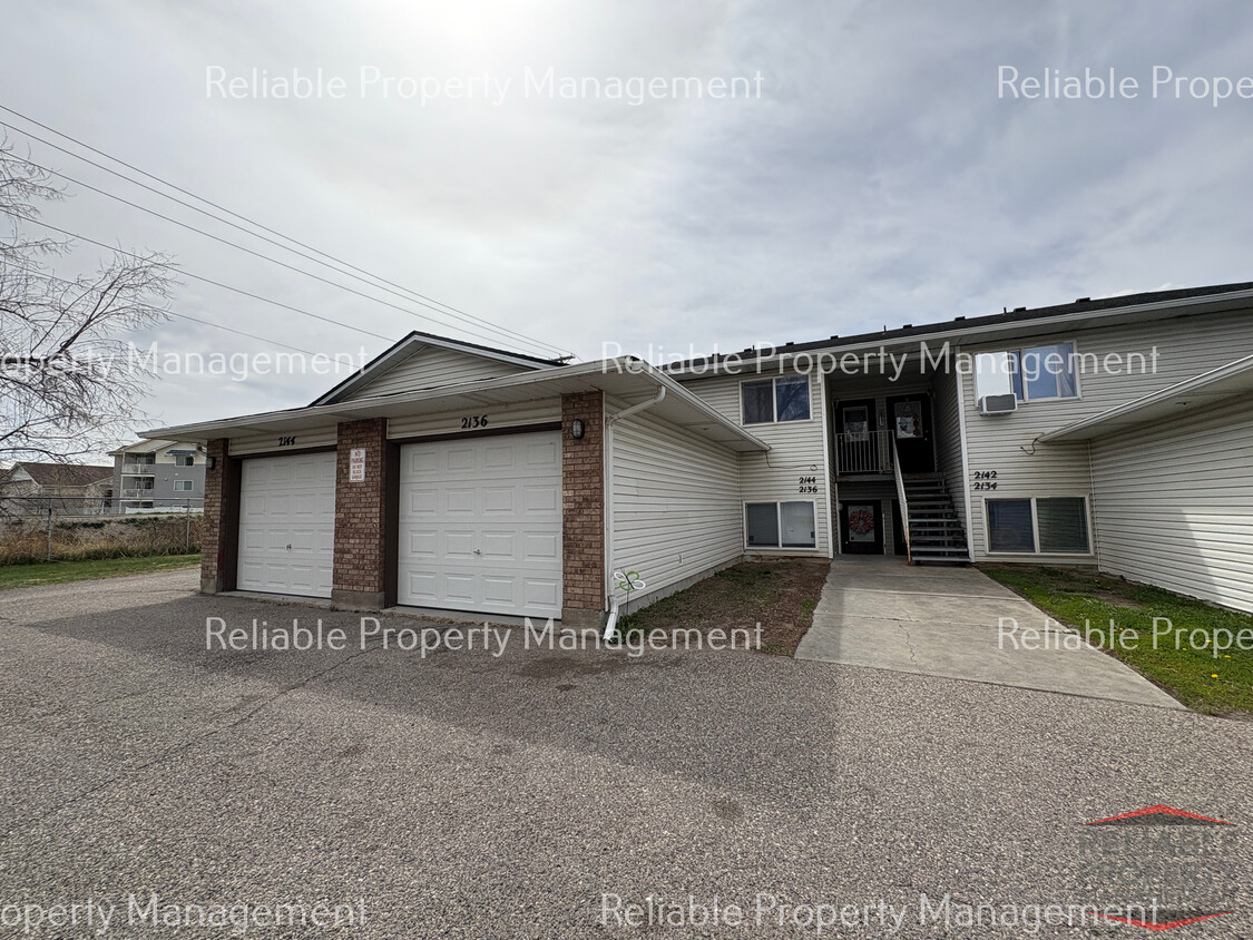 Foto principal - 2144 Meppen Dr