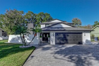 Building Photo - 16212 W Course Dr