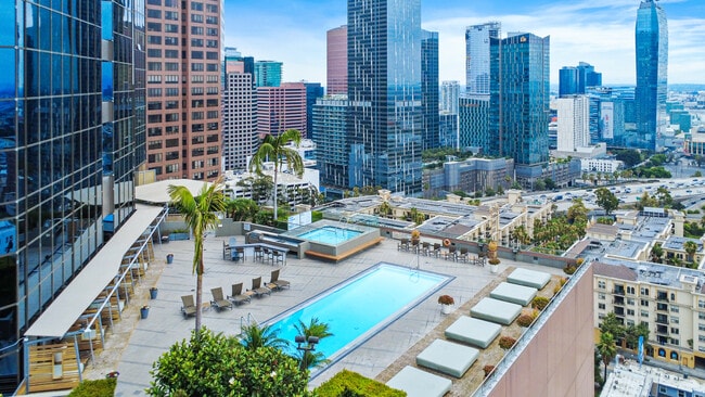 Building Photo - 1100 Wilshire Blvd