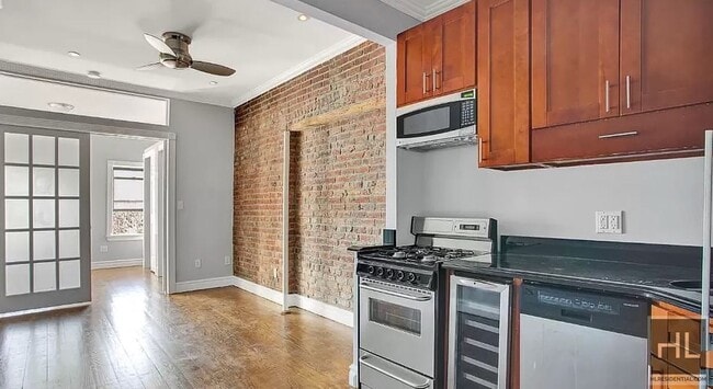 Building Photo - Avenue A