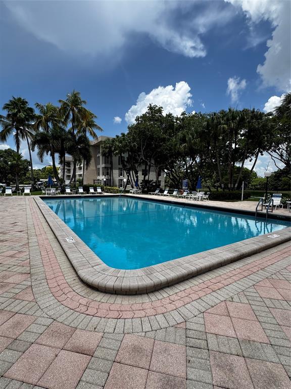 Foto del edificio - 3151 S Palm Aire Dr