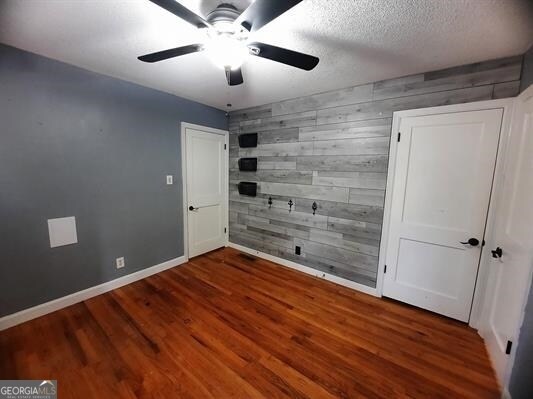 Building Photo - 742 McLaurin St