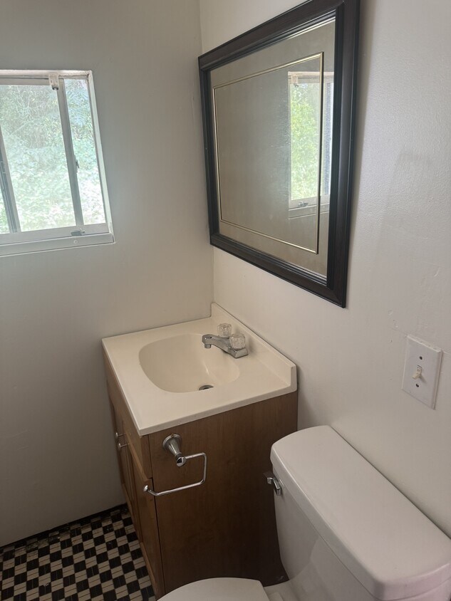 Building Photo - 3626 US-90