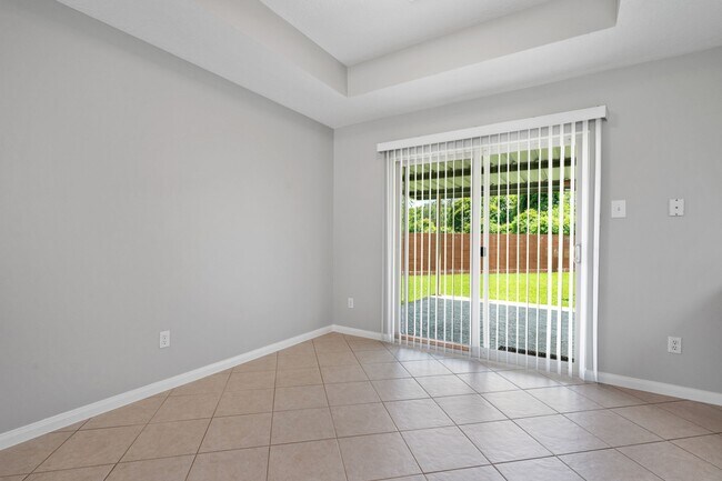 Foto del edificio - 470 W Houston St