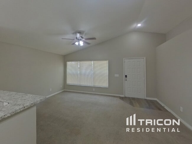 Building Photo - 828 Cape Cod Cir