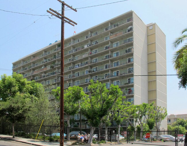 MacArthur Park Tower Apartments Los Angeles, CA