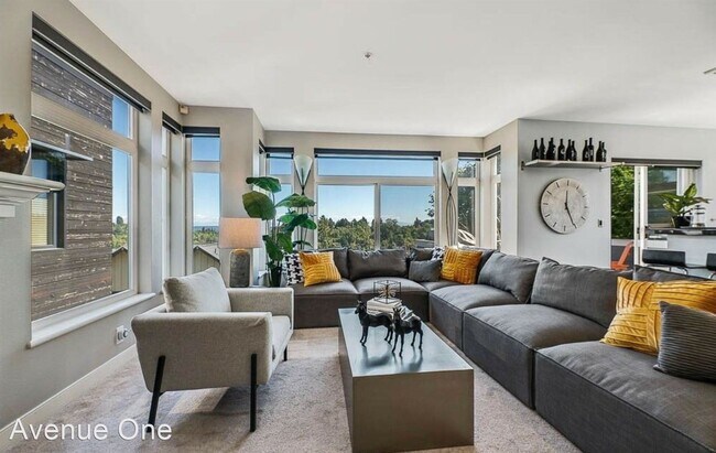 Building Photo - 2 br, 2 bath House - 206 25th Ave East #3