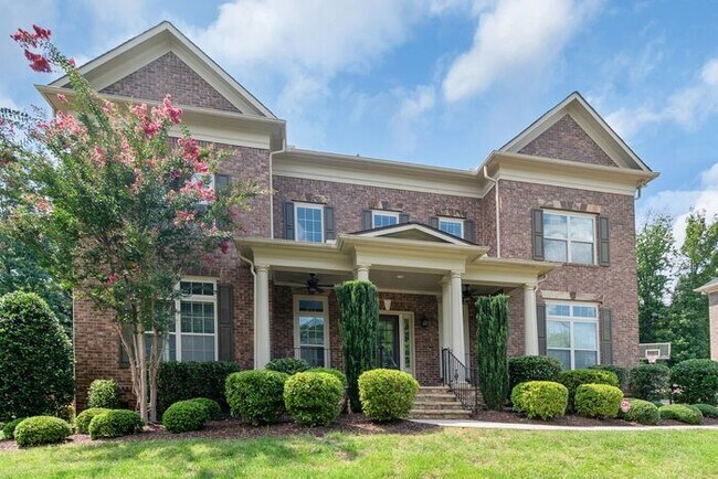 Foto del edificio - Stunning All-Brick Home in BridgeMill Community!