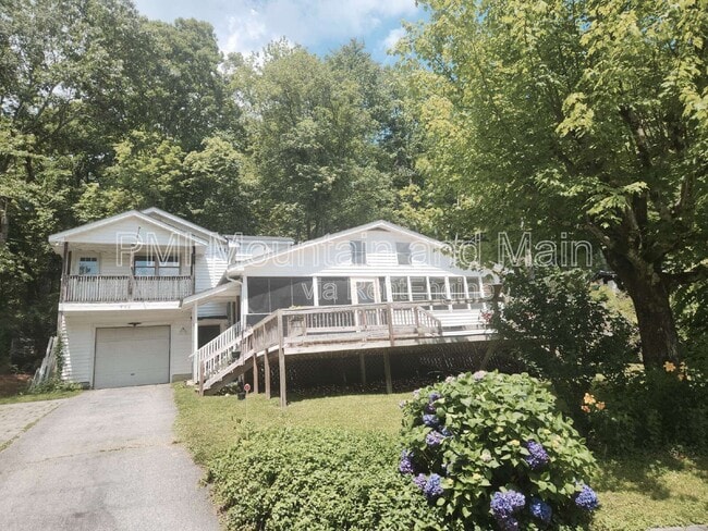 Building Photo - 488 Lake Hosea Dr