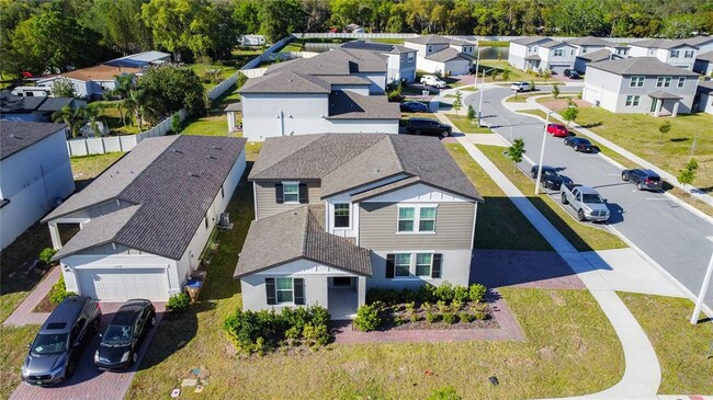Foto del edificio - 5251 Meredrew Ln