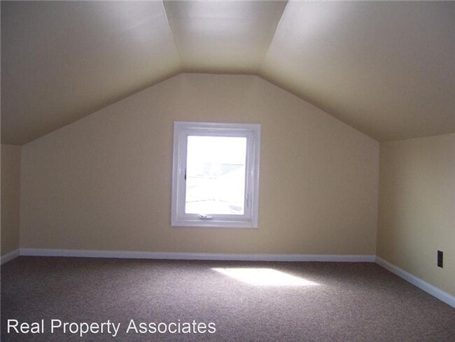 Building Photo - 2 br, 1 bath House - 7553A 15th Ave NW