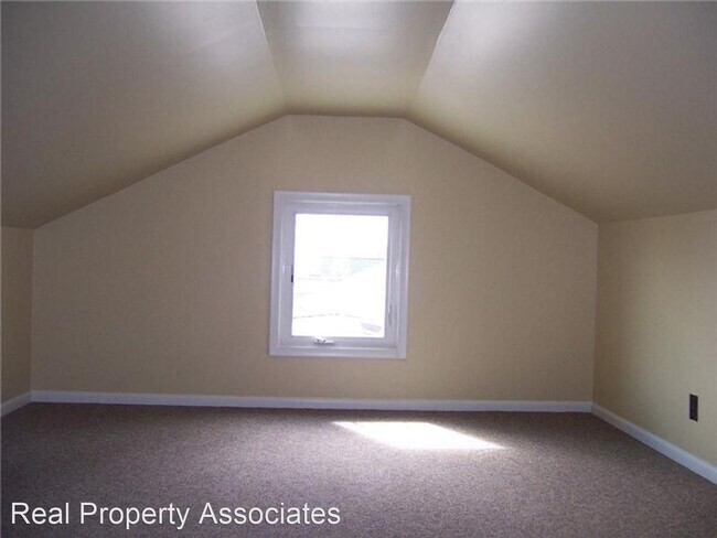 Foto del edificio - 2 br, 1 bath House - 7553A 15th Ave NW