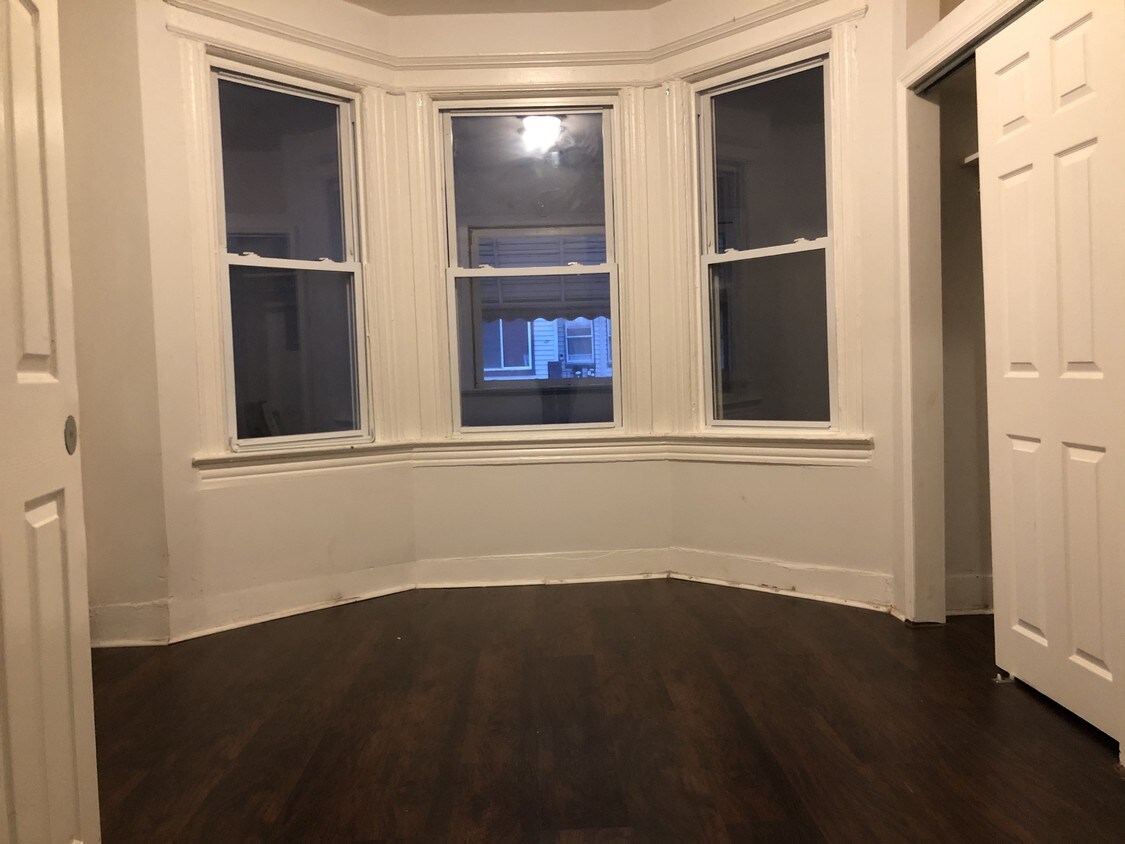 Primary Photo - 126 Kearney Ave